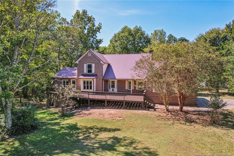 204 Hilltop Rd, Sanford, NC 27330