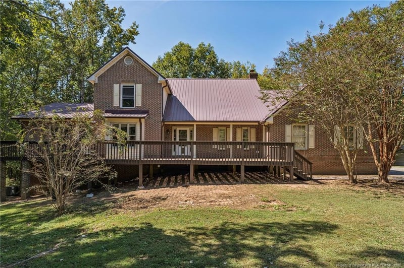 204 Hilltop Rd, Sanford, NC 27330