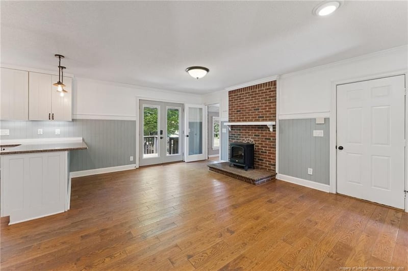 204 Hilltop Rd, Sanford, NC 27330