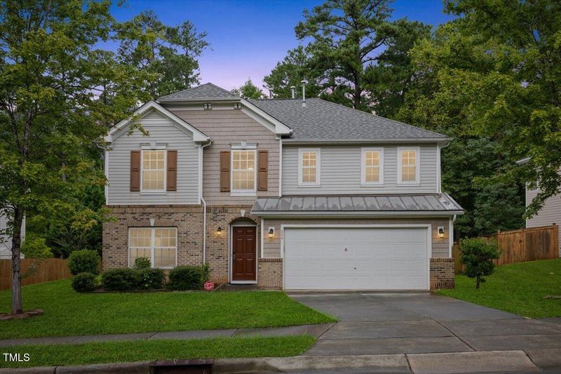 204 Hillview Dr, Durham, NC 27703