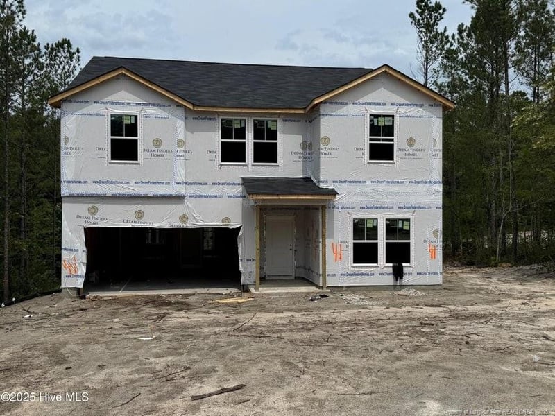 204 Horse Trot Ln, Sanford, NC 27332