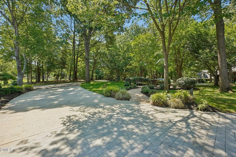 204 Jansmith Ln, Raleigh, NC 27615