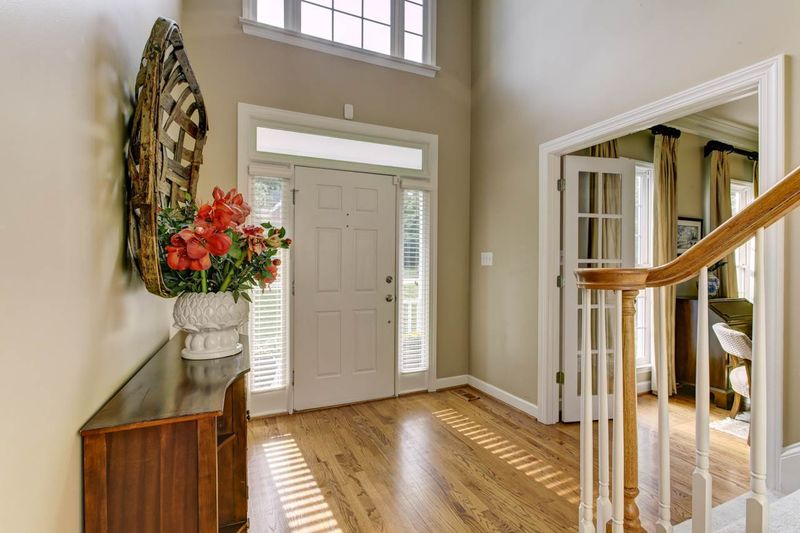 204 Jaslie Dr, Cary, NC 27518