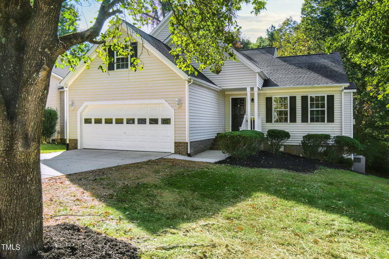 204 Kenilworth Pl, Chapel Hill, NC 27516