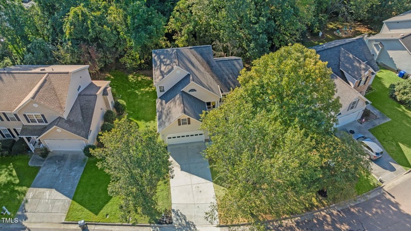 204 Kenilworth Pl, Chapel Hill, NC 27516