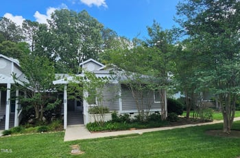 204 Kirkwood Dr, Chapel Hill, NC 27514