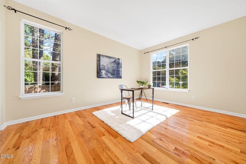 204 Leafgate Ct, Holly Springs, NC 27540