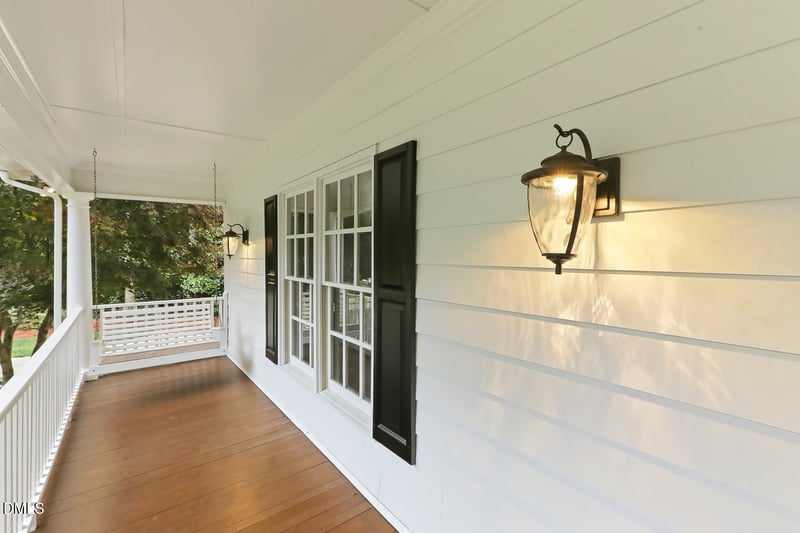 204 Lochview Dr, Cary, NC 27518
