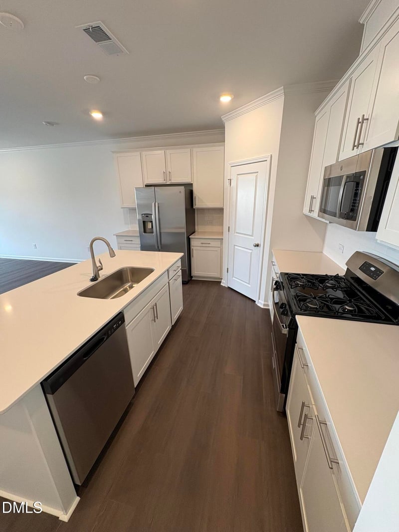 204 Marelli Dr, Sanford, NC 27332