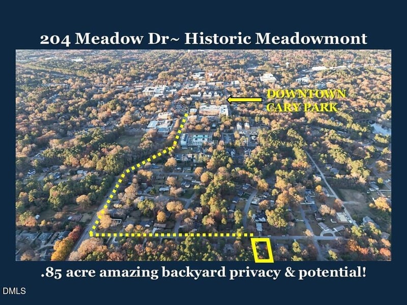 204 Meadow Dr, Cary, NC 27511