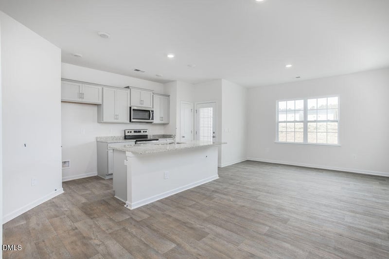 204 Moyer Dr, Graham, NC 27253