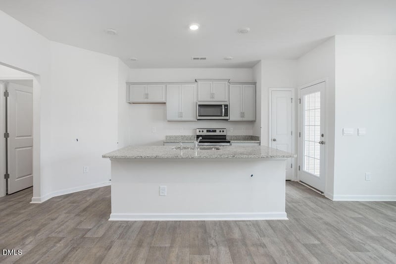 204 Moyer Dr, Graham, NC 27253