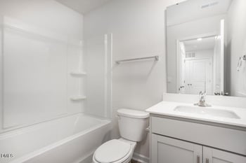204 Moyer Dr, Graham, NC 27253