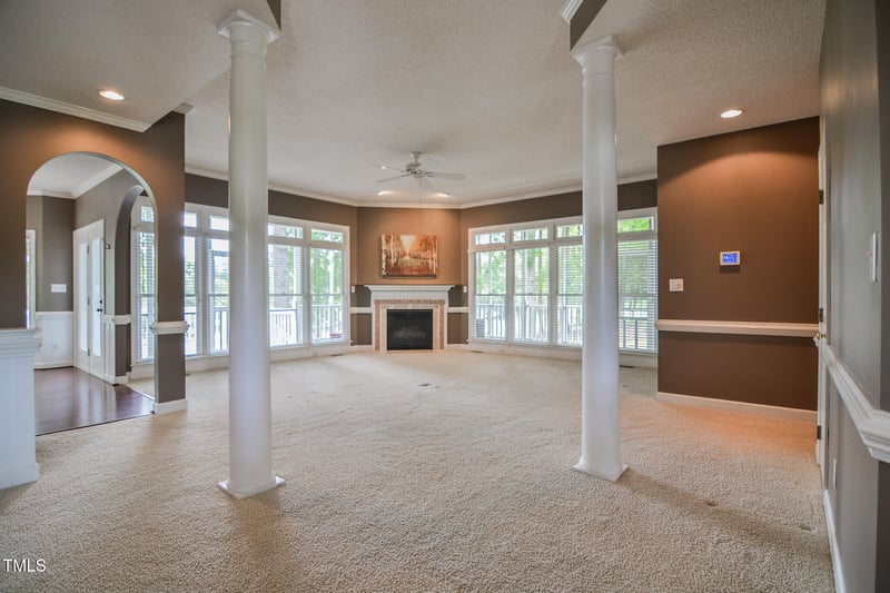 204 Muirfield Ln, Clayton, NC 27527