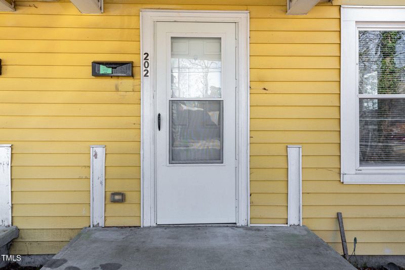 204 Nelson St, Durham, NC 27707