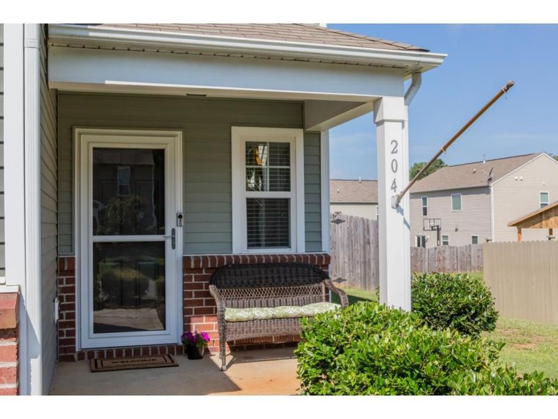 204 S Norwood, Mebane, NC 27302