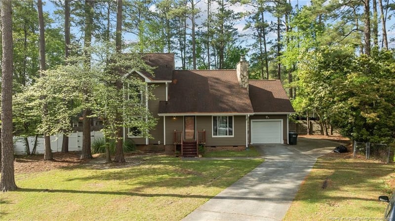 204 Offing Ct, Fayetteville, NC 28314