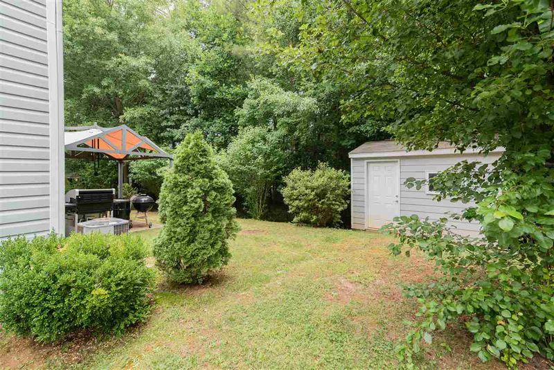 204 Olvera Way, Holly Springs, NC 27540