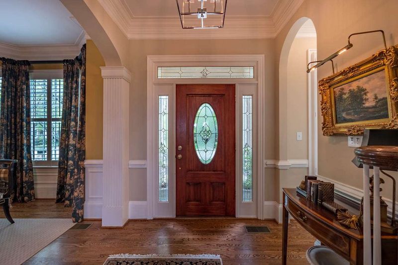 204 Oval Park Pl, Chapel Hill, NC 27517