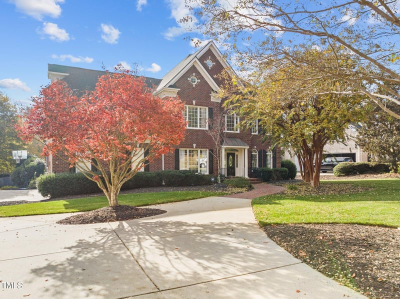 204 Oxford Mill Ct, Cary, NC 27518