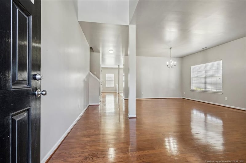 204 Palace Green Ln, Sanford, NC 27330