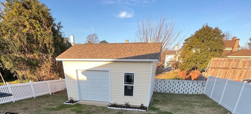 204 W Parrish Dr, Benson, NC 27504