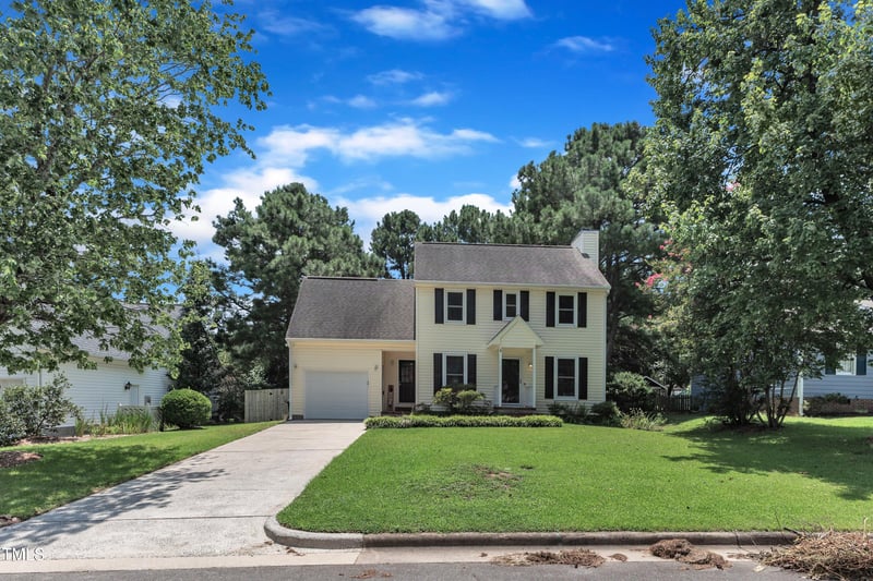 204 Perry Farms Dr, Apex, NC 27502