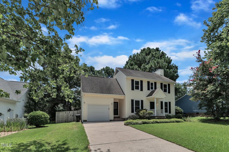 204 Perry Farms Dr, Apex, NC 27502