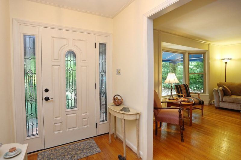 204 Pineview Rd, Durham, NC 27707