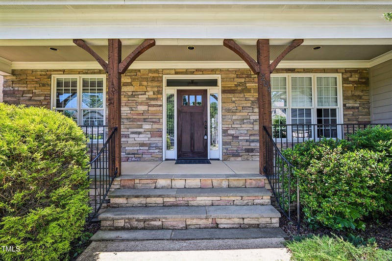 204 Plantation Dr, Youngsville, NC 27596