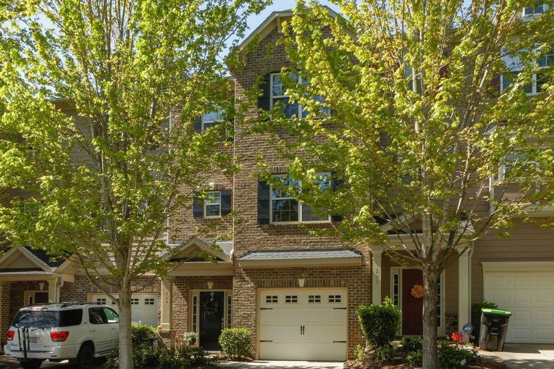 204 Presenteer Trl, Apex, NC 27539
