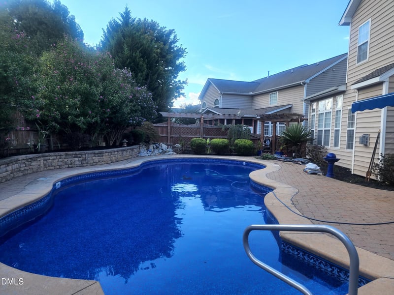204 Quarryrock Rd, Holly Springs, NC 27540