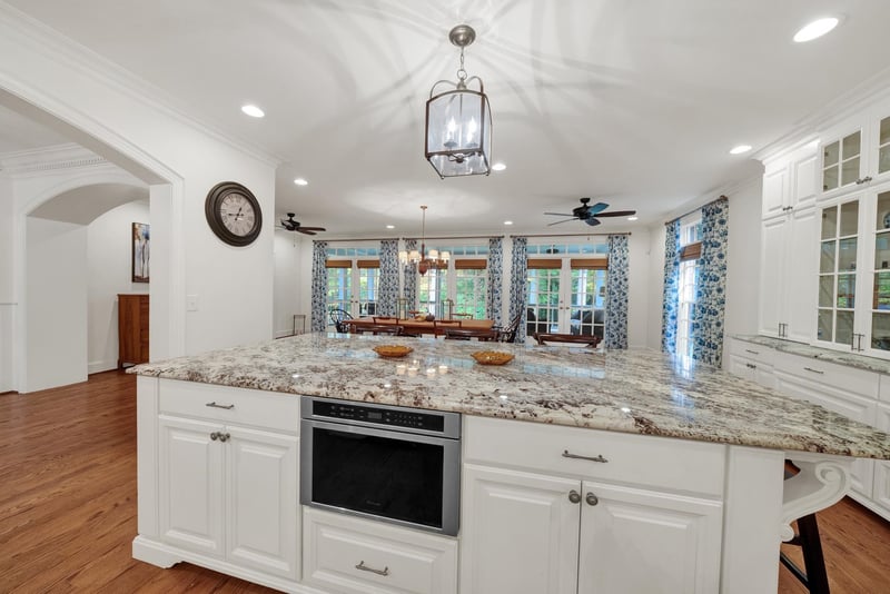 204 Queensferry Rd, Cary, NC 27511