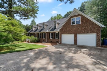 204 Raindrop Ct, Raleigh, NC 27615