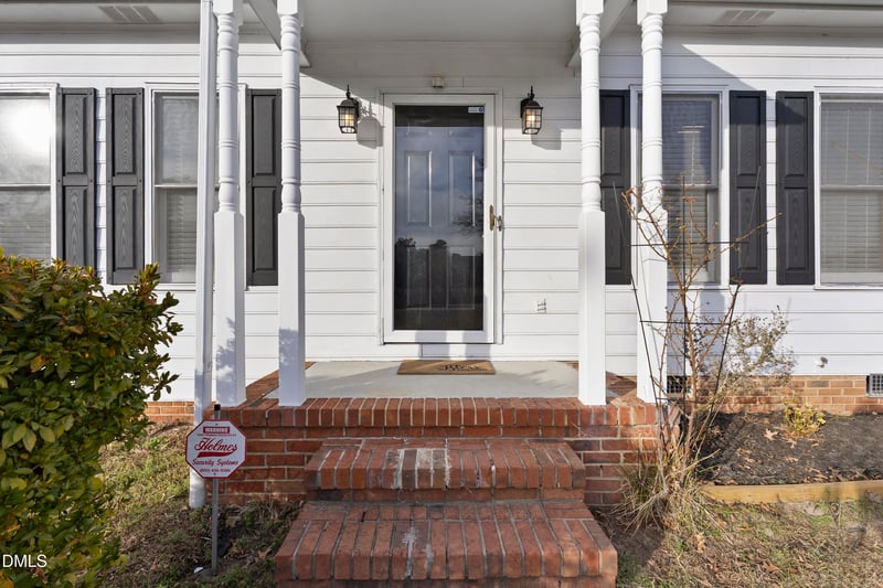 204 Rainham Ct, Fayetteville, NC 28314