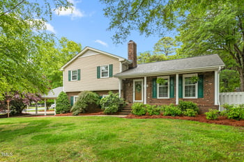 204 Random Ln, Burlington, NC 27215