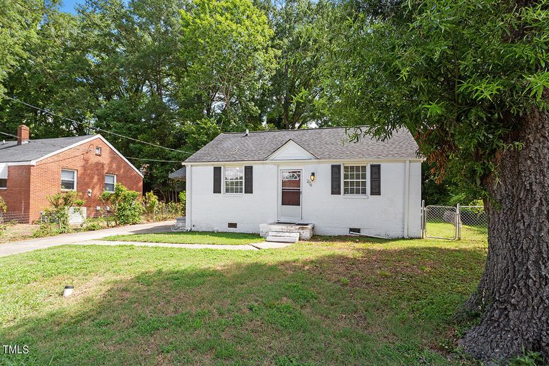 204 Red Oak Ave, Durham, NC 27707