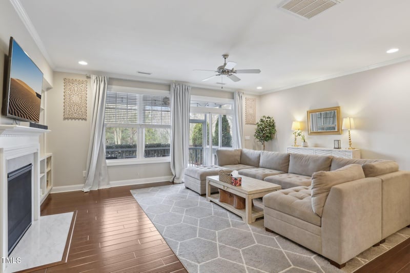 204 Ribbon Walk Ln, Holly Springs, NC 27540