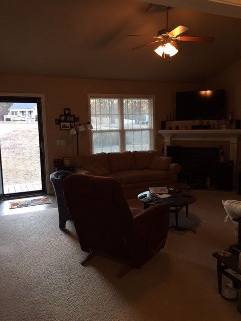 204 Saw Mill Dr, Four Oaks, NC 27524