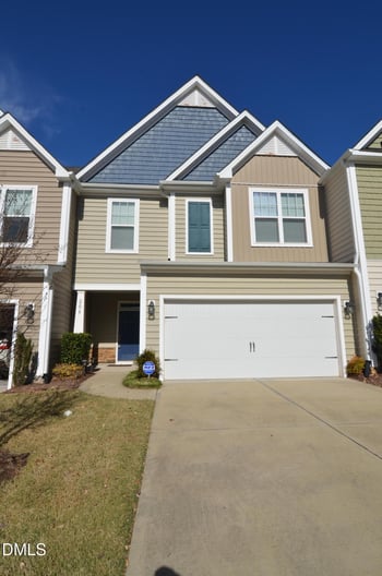 204 Shale Creek Dr, Durham, NC 27703