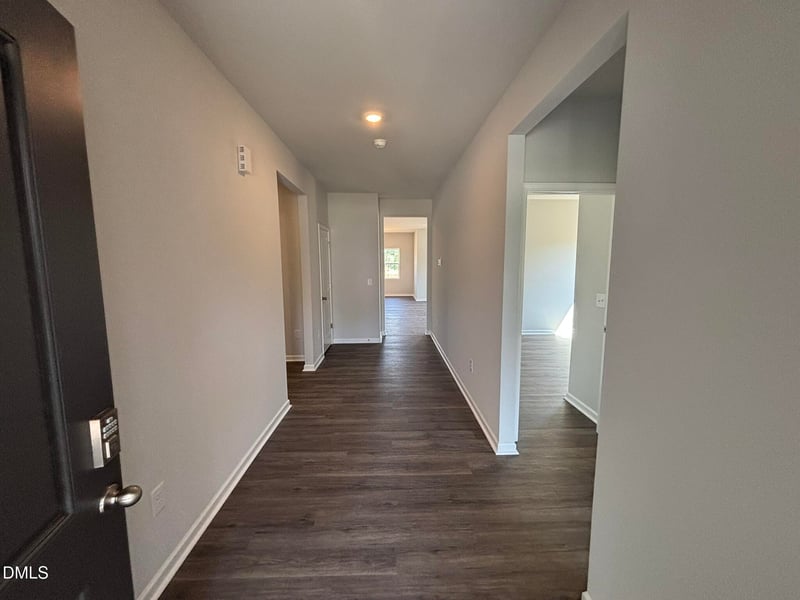 204 Shiloh Woods Cir, Smithfield, NC 27577