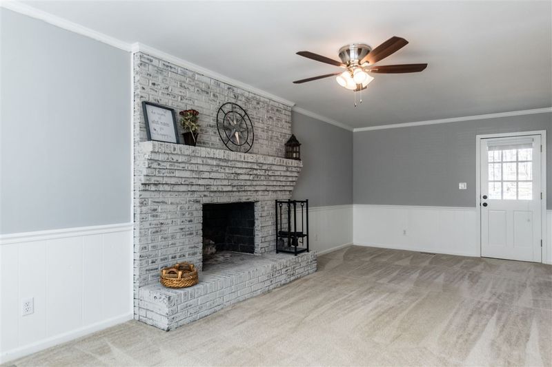 204 Shoals Ln, Garner, NC 27529