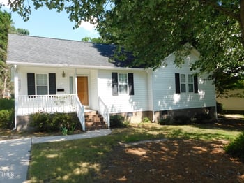 204 Southland Dr, Zebulon, NC 27597