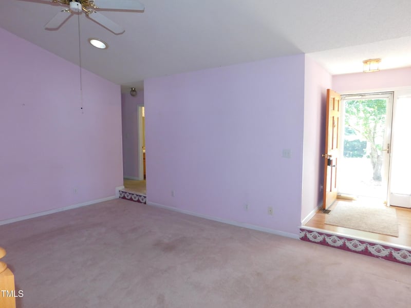 204 Southland Dr, Zebulon, NC 27597