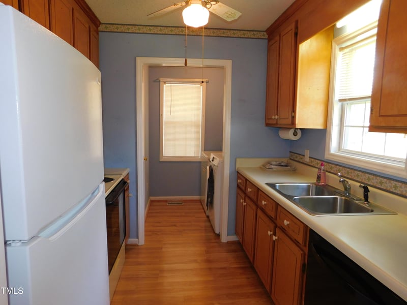 204 Southland Dr, Zebulon, NC 27597