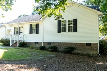 204 Southland Dr, Zebulon, NC 27597