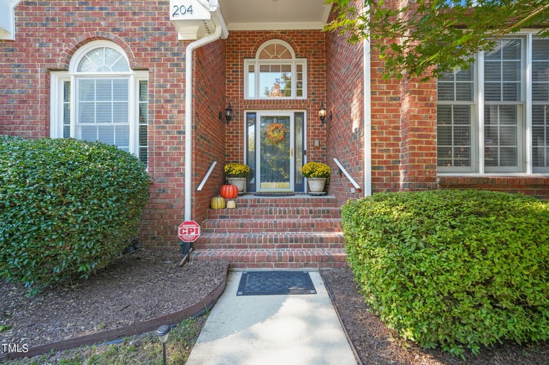 204 Springmoor Ln, Durham, NC 27713
