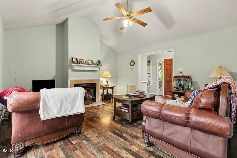 204 Springwood Pl, Clayton, NC 27520