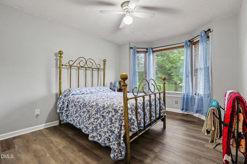 204 Springwood Pl, Clayton, NC 27520