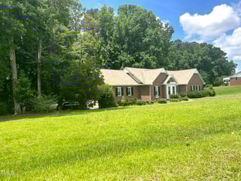 204 Stone Ln, Clayton, NC 27520